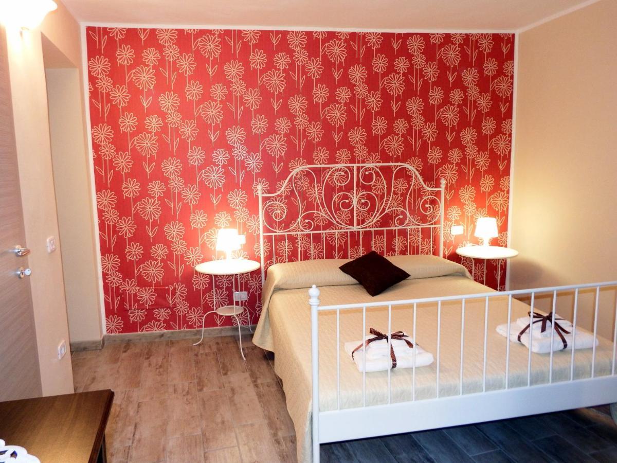 Frascineto Il Vicoletto Bed & Breakfast エクステリア 写真